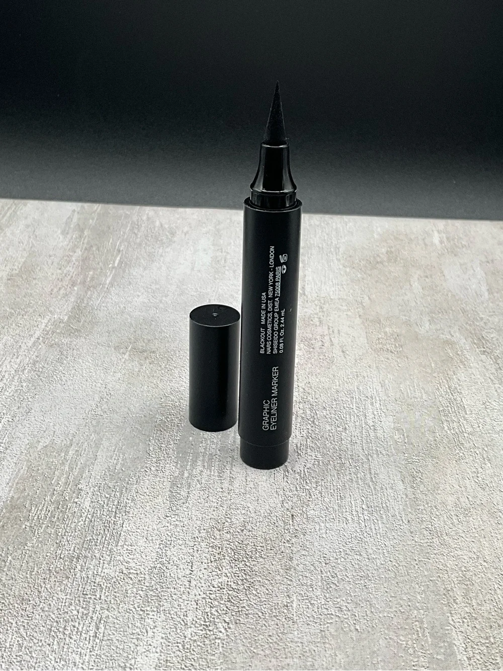 NARS graphic eyeliner marker blackout new